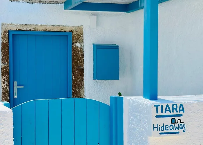 Tiara Hideaway House * Éxo Goniá