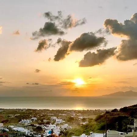 Tiara Hideaway House Éxo Goniá